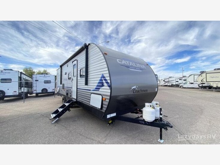 Thumbnail Photo undefined for New 2023 Coachmen Catalina 261BHS